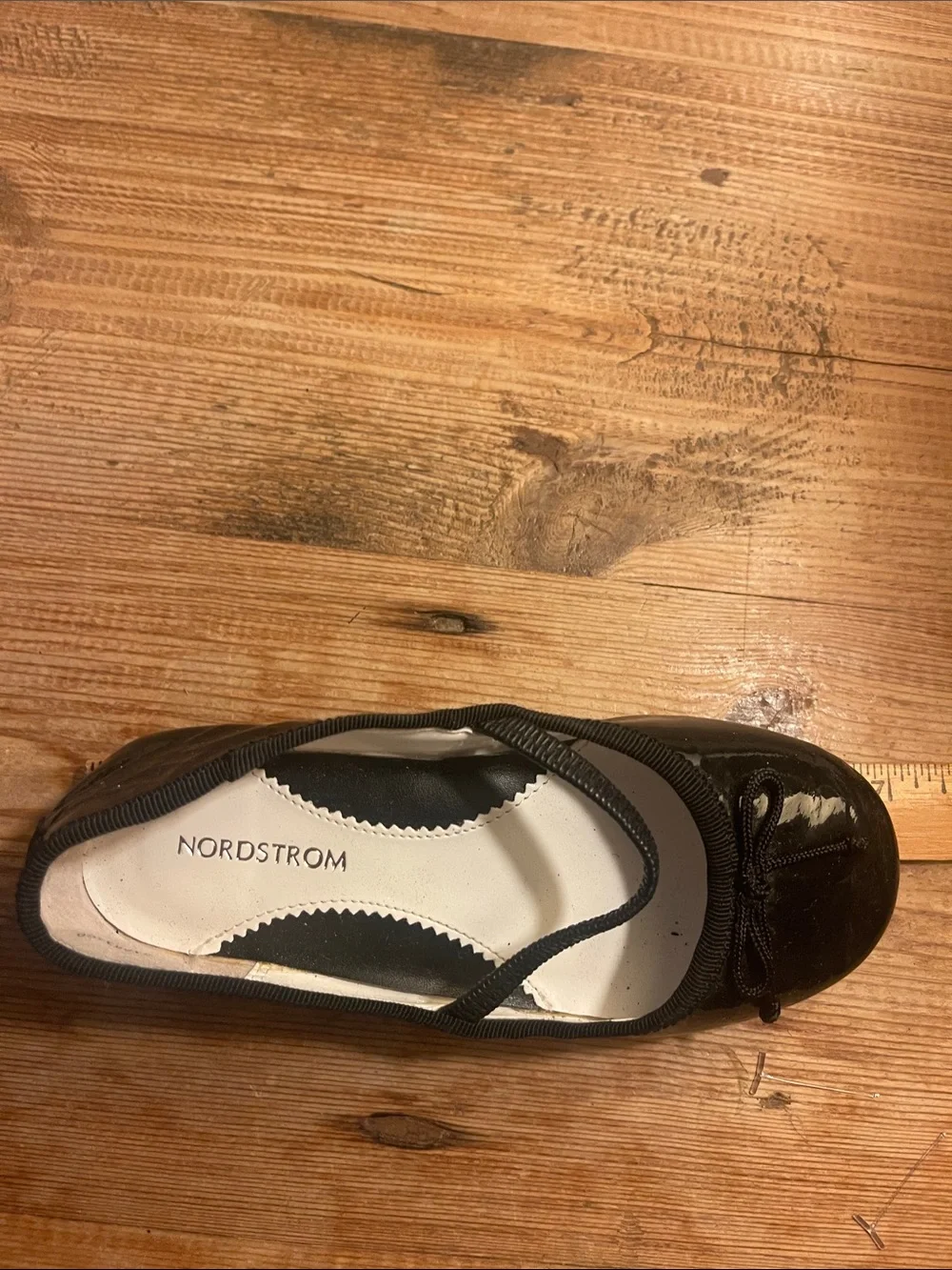 Nordstrom Girls Size 9M Kids Black Patent Mary Jane Flats with Bow NEVER WORN